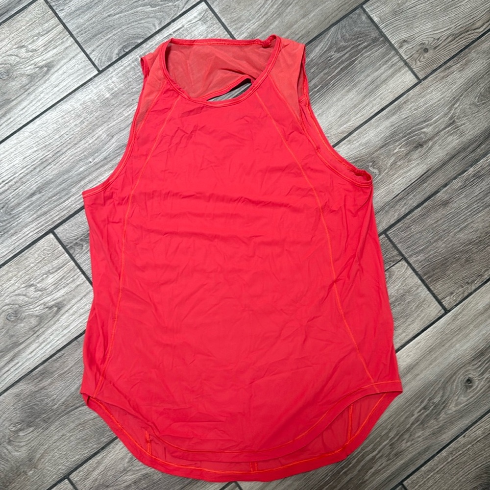 Lululemon Sculpt tank